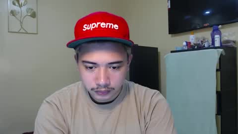 Snapshot of badboy_hanns chatting on January 4, 3:17 pm HANNS online show from January 4, 3:17 pm