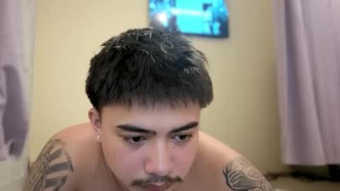 Snapshot of badboy_hanns chatting on October 2, 7:40 pm HANNS online show from October 2, 7:40 pm