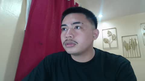 Snapshot of badboy_hanns chatting on February 13, 3:14 pm HANNS online show from February 13, 3:14 pm