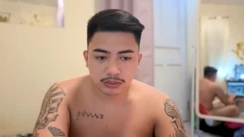 Snapshot of badboy_hanns chatting on October 14, 9:27 am HANNS online show from October 14, 9:27 am