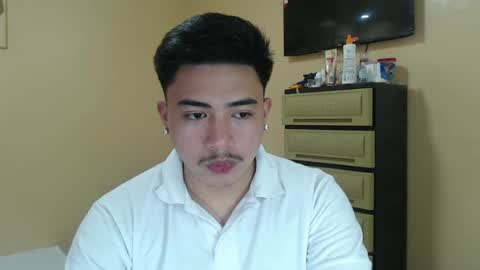 Snapshot of badboy_hanns chatting on December 12, 8:57 am HANNS online show from December 12, 8:57 am