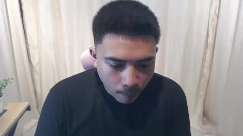 Snapshot of badboy_hanns chatting on February 26, 3:19 pm HANNS online show from February 26, 3:19 pm