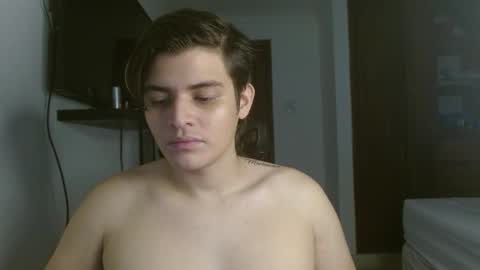 badbunny_69_ online show from February 21, 5:47 pm