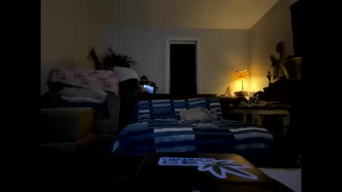 StillPoPimpin online show from September 17, 7:53 am