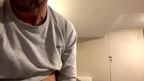 badtwister online show from December 4, 5:58 am