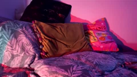 Bags24 online show from March 16, 11:08 pm