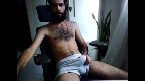 baianobarbudo online show from February 1, 5:47 pm