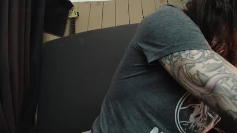 Bailey online show from February 21, 7:21 pm