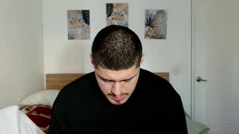 Snapshot of baltazardupont chatting on December 31, 12:15 pm Andres -  online show from December 31, 12:15 pm