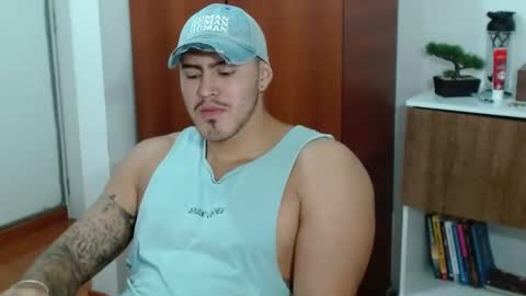 Snapshot of baltazardupont chatting on February 27, 1:28 pm Andres -  online show from February 27, 1:28 pm