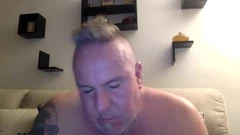 banana5289 online show from April 18, 1:51 am