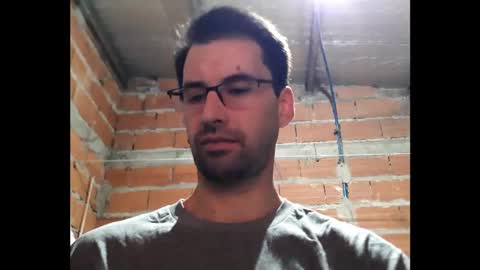 Ezequiel online show from March 1, 2:00 am