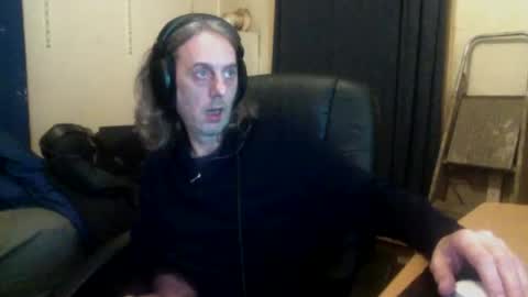 bangintoleather online show from November 13, 3:00 am