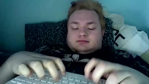 BartTheBear online show from February 3, 10:42 am