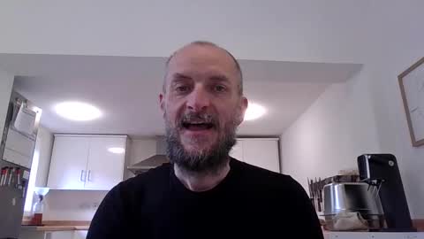 Snapshot of basiccamguy chatting on October 8, 1:04 pm basiccamguy online show from October 8, 1:04 pm