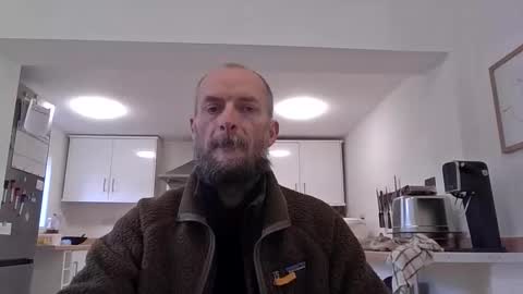 Snapshot of basiccamguy chatting on October 16, 9:39 am basiccamguy online show from October 16, 9:39 am