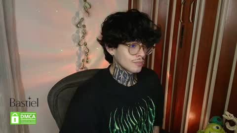 Bastiel online show from October 9, 3:11 am