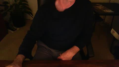 BateBro13 online show from December 16, 12:49 pm