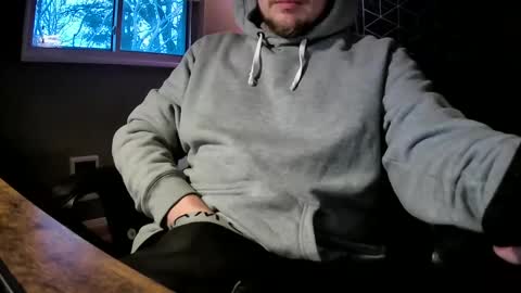 TreeKing online show from January 31, 1:22 am