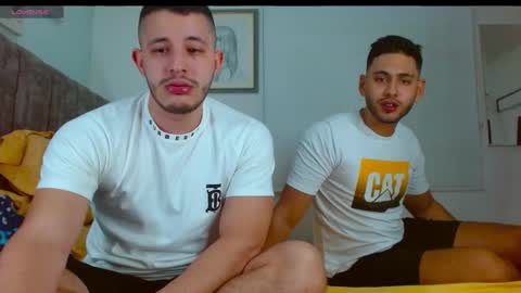 batmayrobin6 online show from February 21, 3:45 am