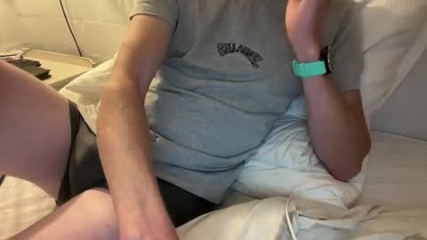 battyb1 online show from May 9, 7:37 pm