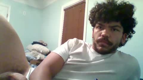 bbbbbro21 online show from December 17, 12:11 pm