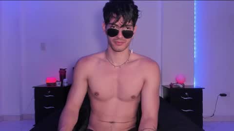 Valentino online show from January 22, 9:11 pm