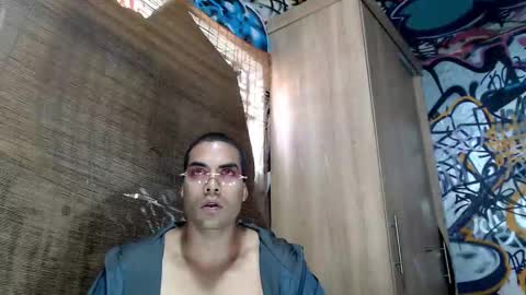 Justin online show from October 2, 6:01 pm