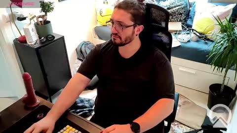 Snapshot of bbking1980 chatting on January 6, 2:25 pm CallMeDaddy online show from January 6, 2:25 pm