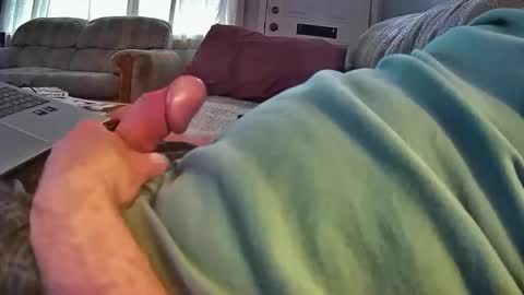 Snapshot of bcema2 chatting on October 28, 6:32 pm bcema2 online show from October 28, 6:32 pm