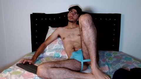 Snapshot of bear_97s chatting on December 16, 11:33 am Pipe online show from December 16, 11:33 am