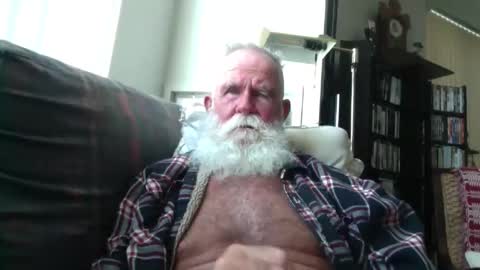 beardbushy online show from September 14, 3:47 pm