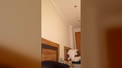 bearpapi858412 online show from July 7, 9:40 pm