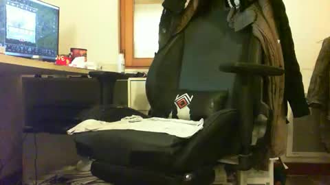 beaugosse39 online show from April 5, 4:09 am