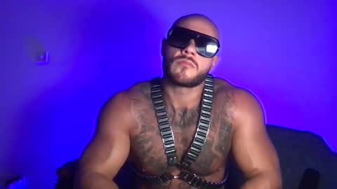 beefyandbald online show from February 25, 7:15 pm