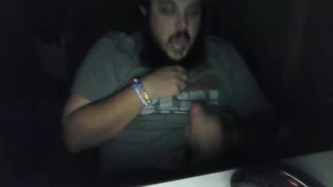 beenallover92 online show from December 4, 4:41 am