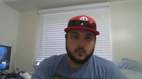 beenallover92 online show from December 9, 5:24 pm