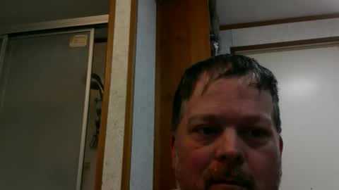 Snapshot of beer_money69 chatting on October 28, 8:00 pm beer_money69 online show from October 28, 8:00 pm