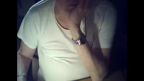 bekklove1 online show from April 15, 4:18 pm