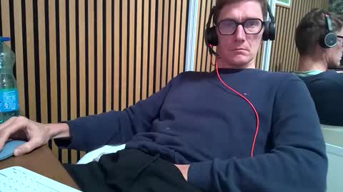 SexFriendFrance online show from January 15, 4:09 pm