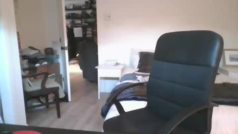 bellequeue19758 online show from September 14, 11:01 am