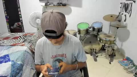 Snapshot of ben_falcon chatting on September 25, 4:00 am Ben online show from September 25, 4:00 am