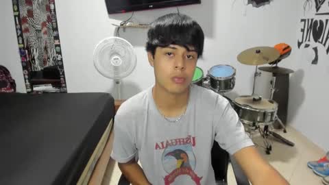 Snapshot of ben_falcon chatting on December 9, 10:48 pm Ben online show from December 9, 10:48 pm