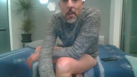 benbare13 online show from January 6, 4:13 pm