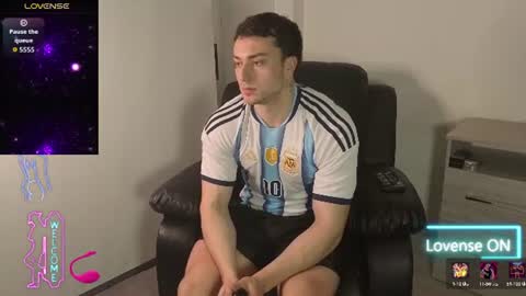 benicio03 online show from July 19, 1:55 am