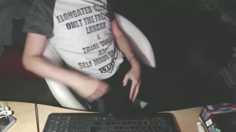 benijamin online show from January 6, 11:31 pm