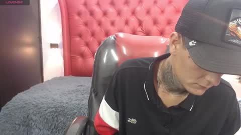 benjamin_anthony online show from February 28, 3:22 pm