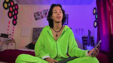 benjamin_fiore online show from March 9, 8:42 pm