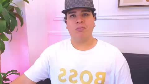 bennett_alejoo online show from February 20, 6:26 am