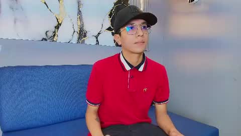 Benny online show from June 18, 9:53 pm